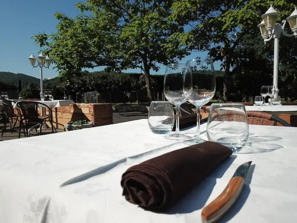 Hotel Restaurant Les Glycines