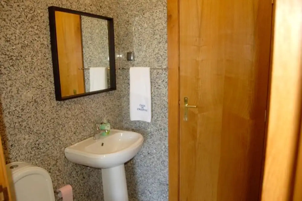 House With 5 Bedrooms in Cristelo, With Wonderful sea View, Private Po