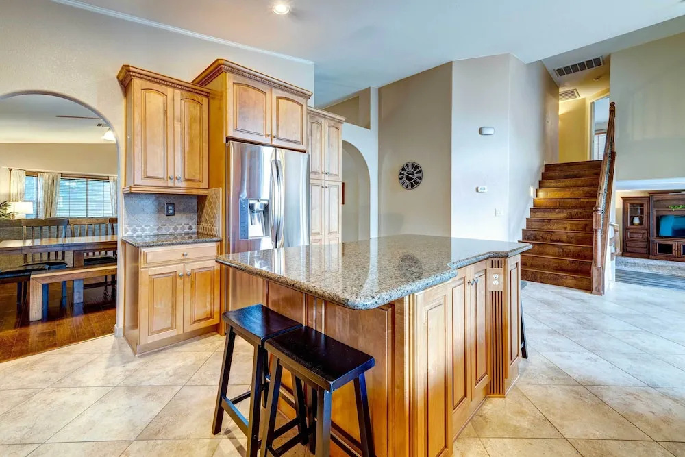 Pool + Hot Tub: Home Near Peoria Sports Complex