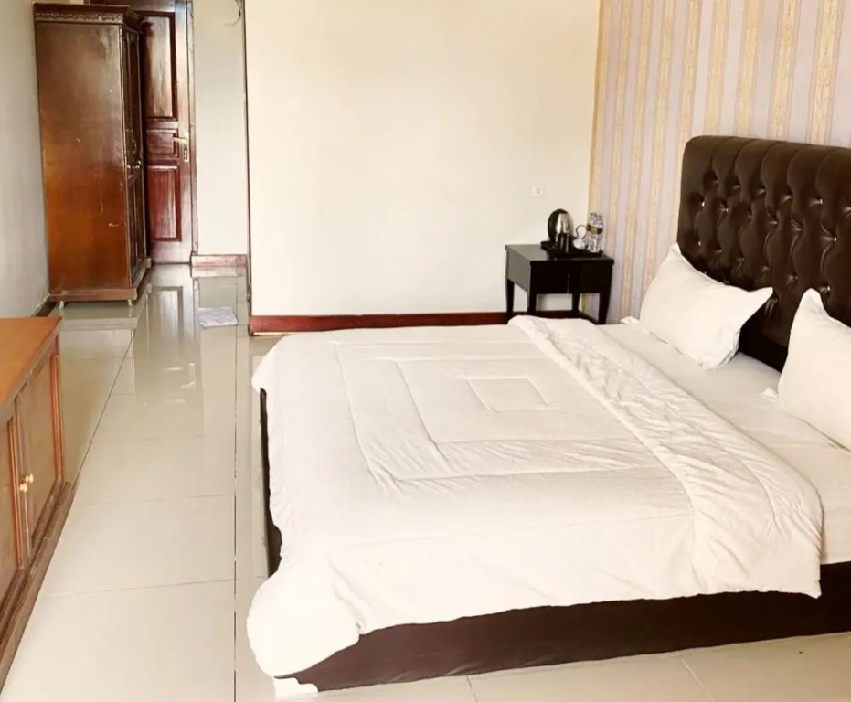 Solok Premier Hotel