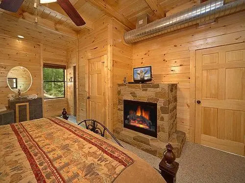 Hot Tub Game Room Romantic
