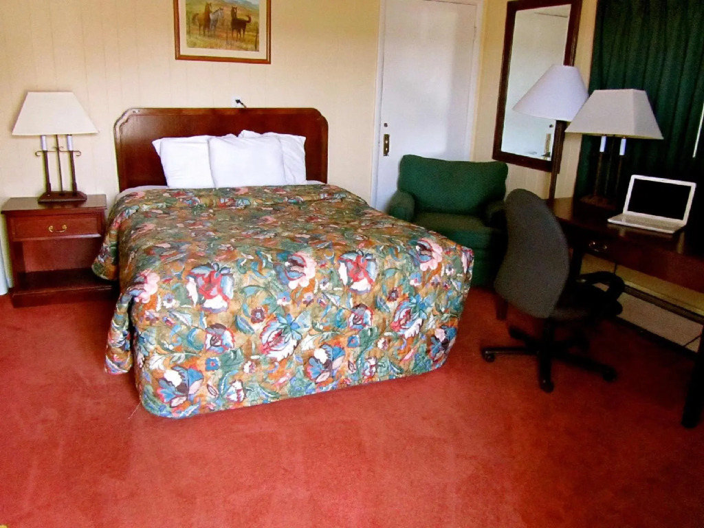 Arrowhead Motel Gillette