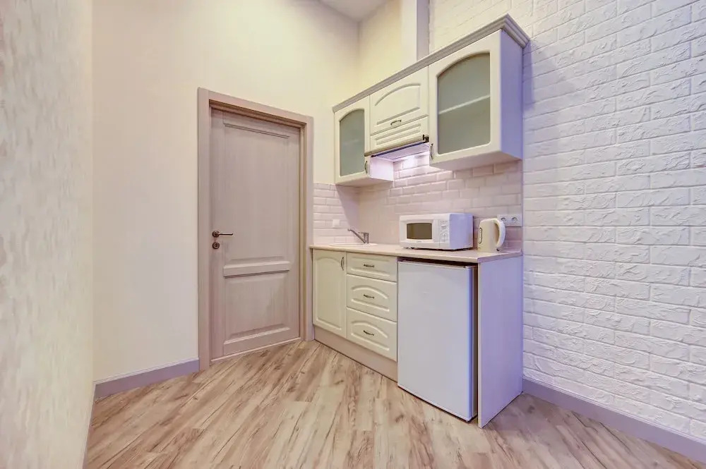 Na Chaykovskogo, 22 Living Quarters