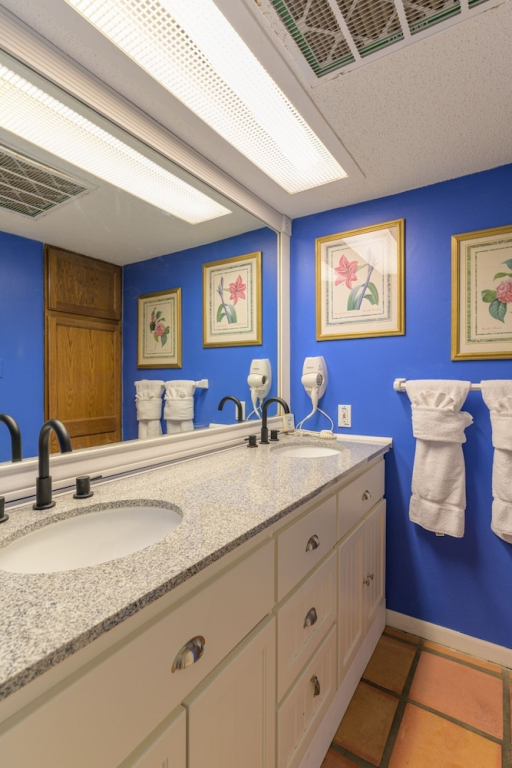 Tiki 204 - Standard 1br Condo W/ Balcony Sleeps 4 1 Bedroom Condo