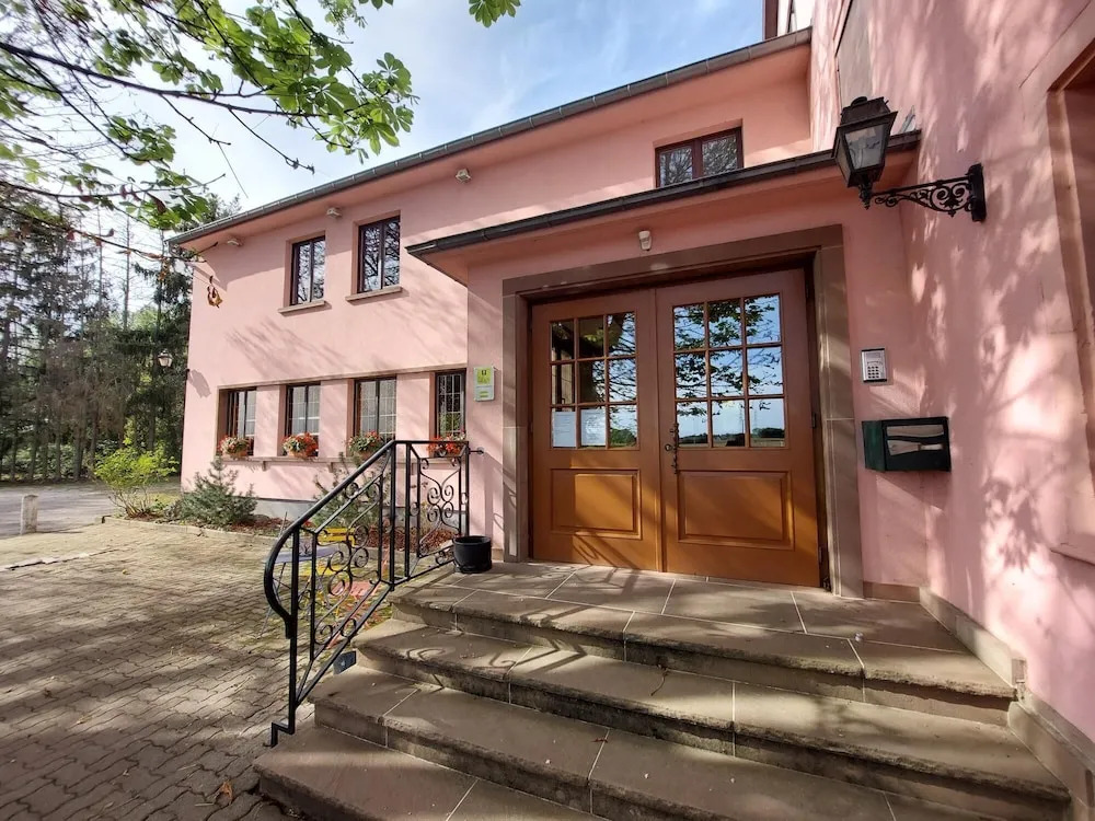 Logis Hôtel Auberge De La Foret