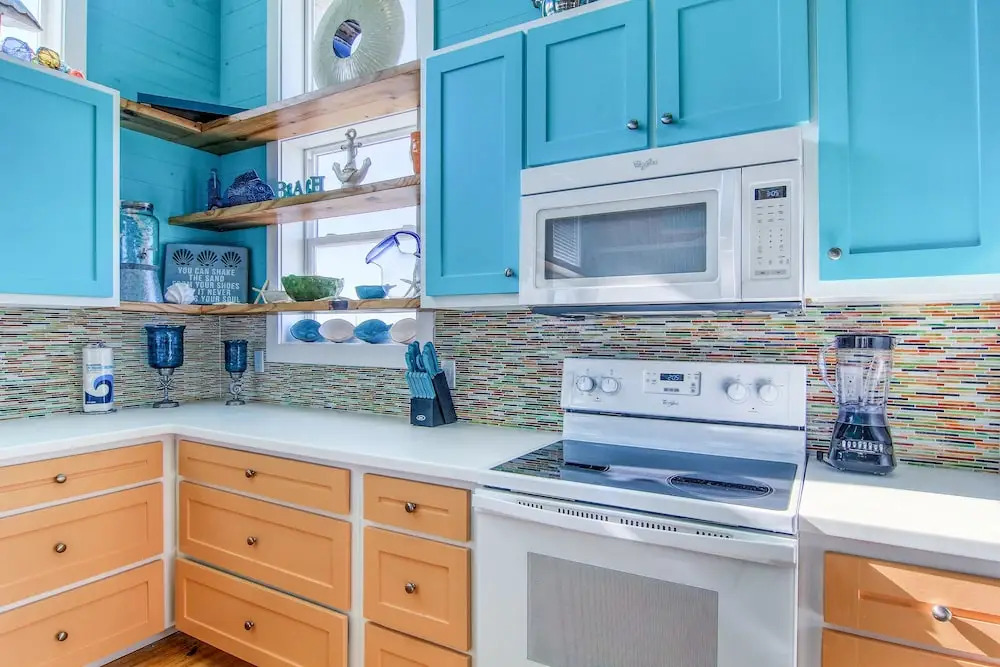 Looney Dunes 50 by RedAwning