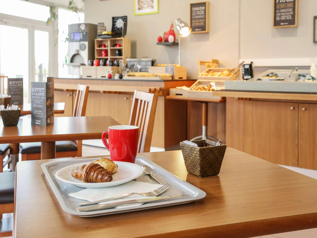 ibis Bourg Jasseron/Teyssonge
