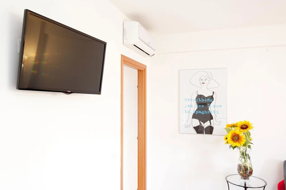House With 2 Bedrooms in Roma, With Wonderful Mountain View, Furnished