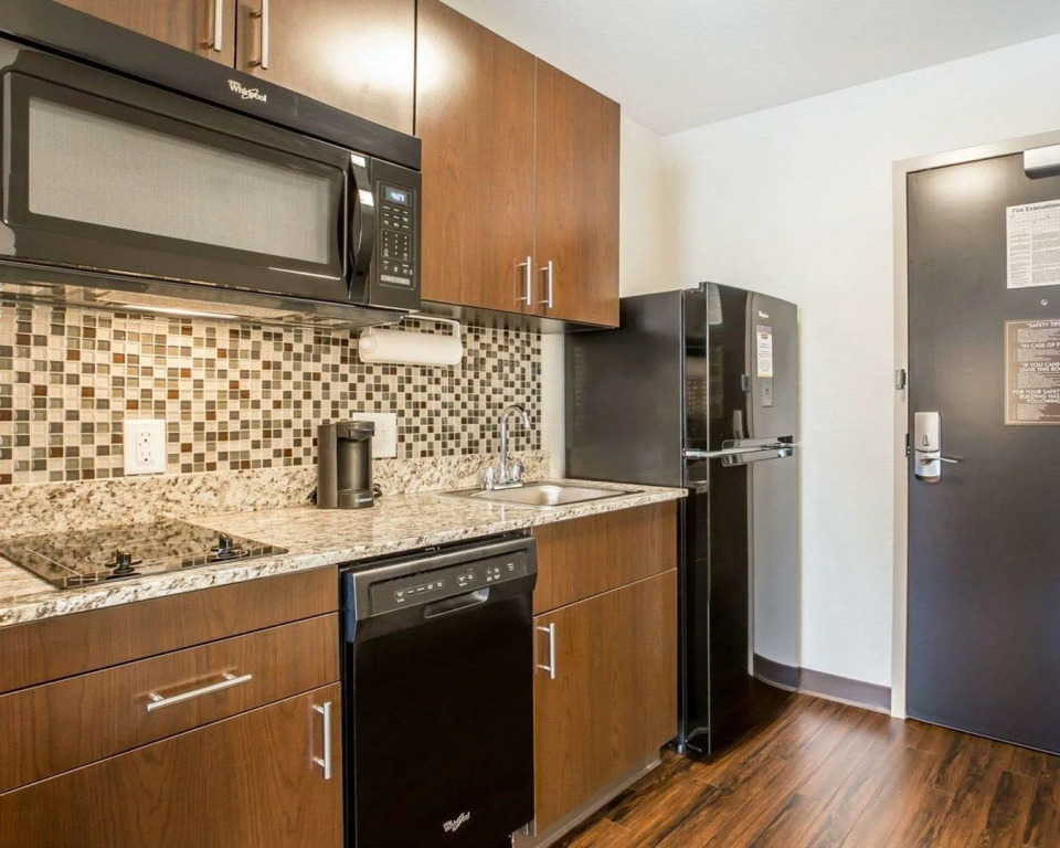 MainStay Suites Cartersville