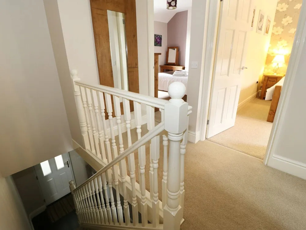Thorncliffe House