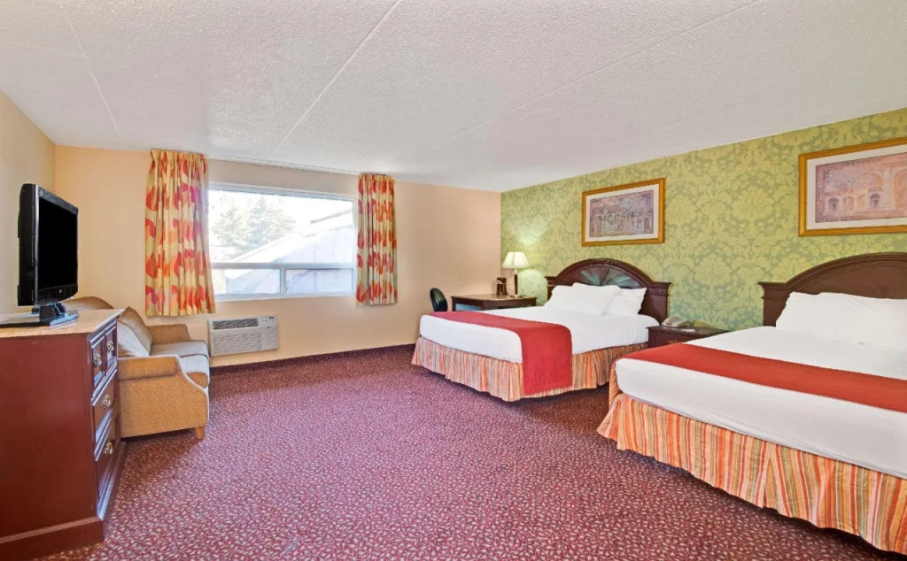Howard Johnson Scarborough