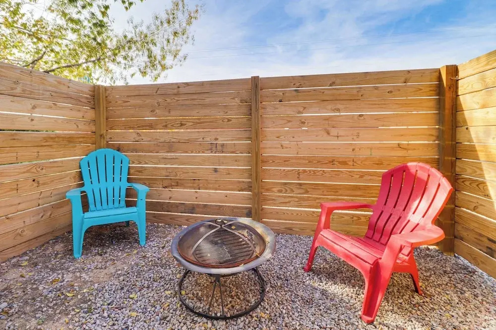 1 Mi to Unm! Albuquerque Home w/ Fire Pit & BBQ