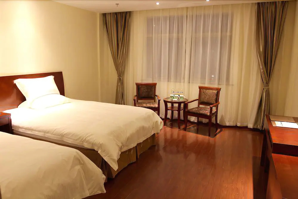 Greentree Inn Yiwu International Trade City Hotel