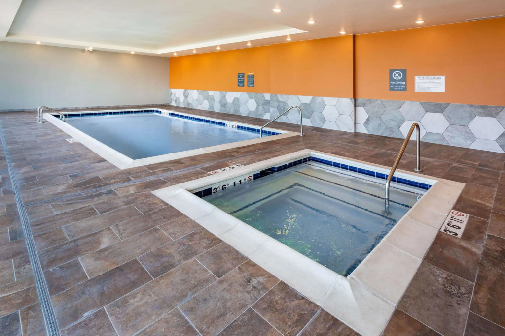 La Quinta Inn & Suites Limon by Wyndham