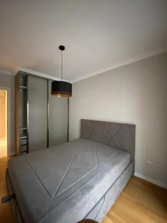 Central Point apartment