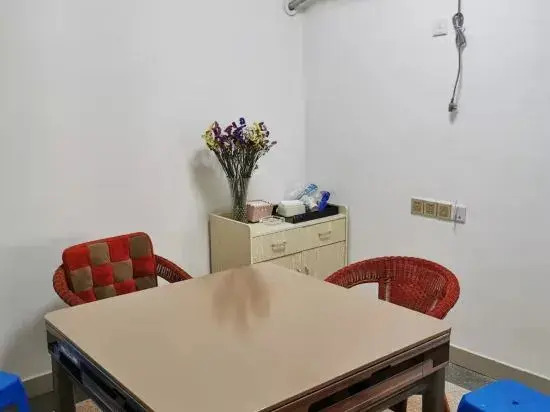 Anji Yishan'erju Inn