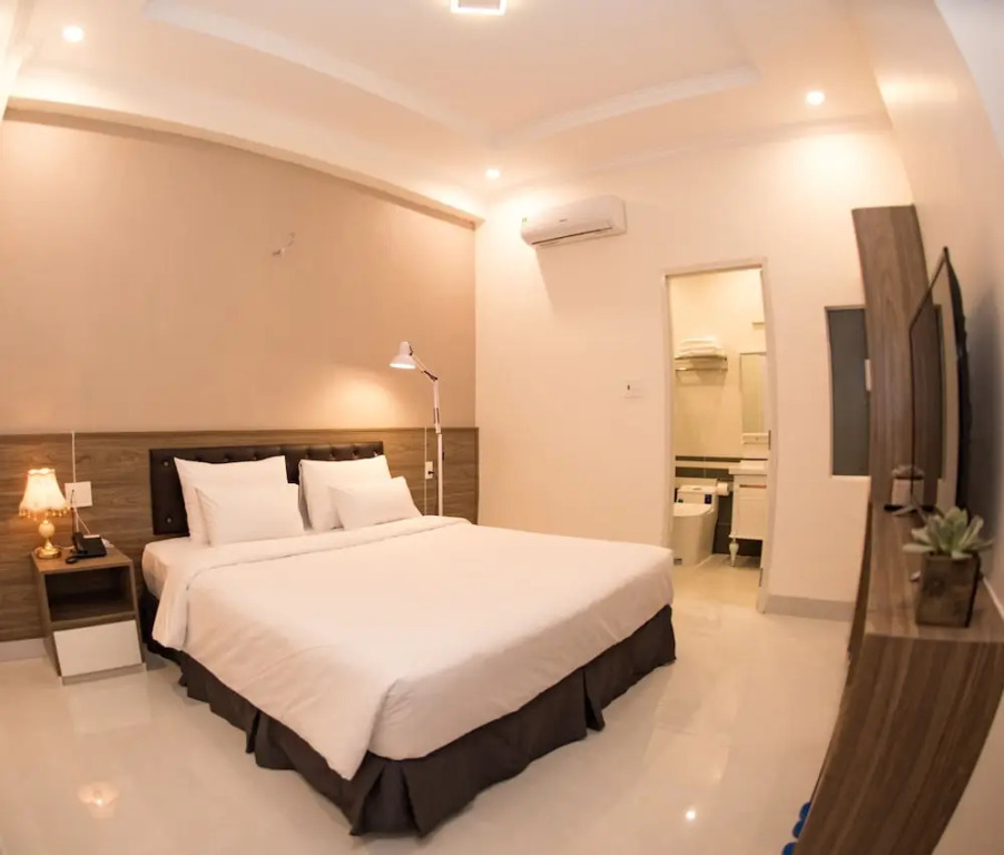Amora Hotel & Apartment