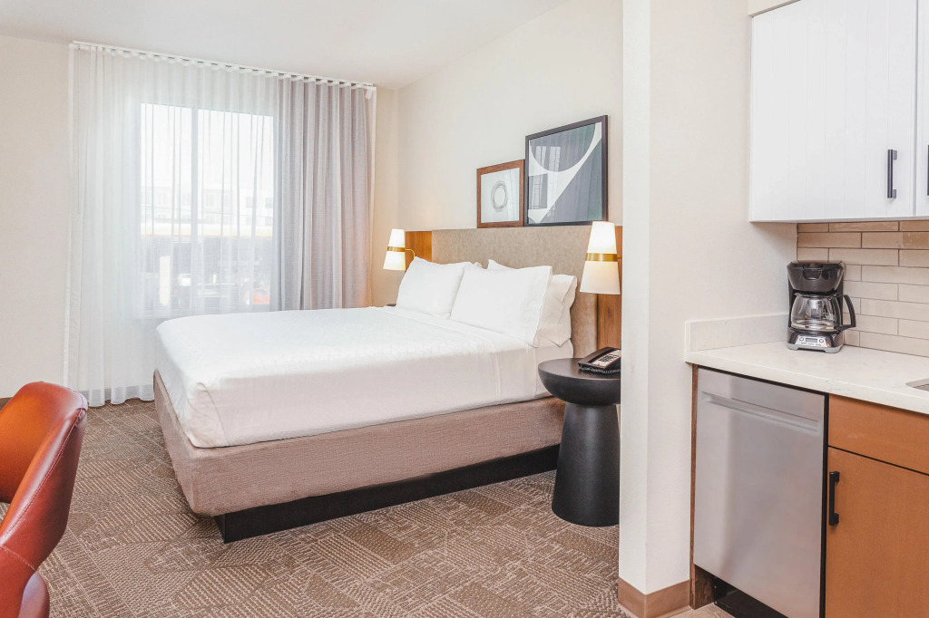 Staybridge Suites Nashville - Vanderbilt Area by IHG