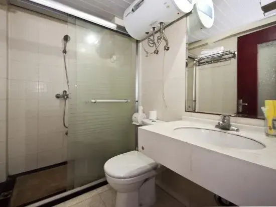 Guanya Apartment Hostel