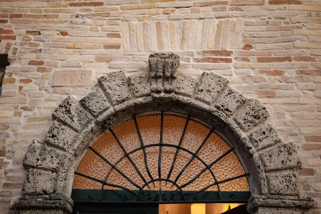 OGNISSANTI GuestHouse & Suites