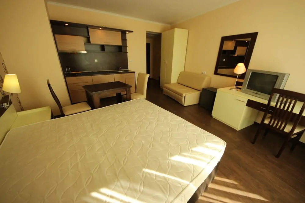 Grand Hotel St.Vlas - Menada Apartments