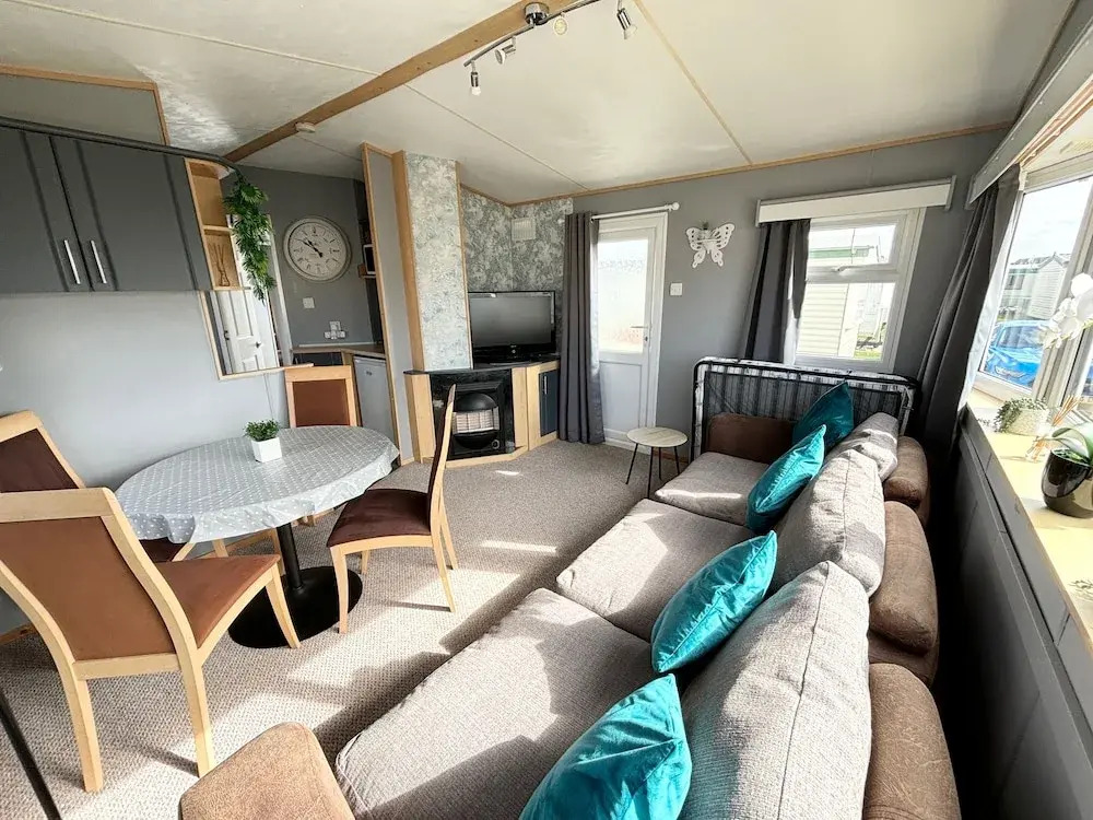 6 berth caravan