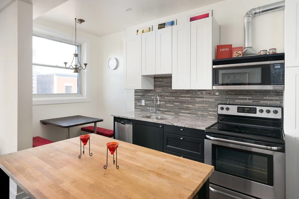 Architectural 2BR in Mile End by Sonder
