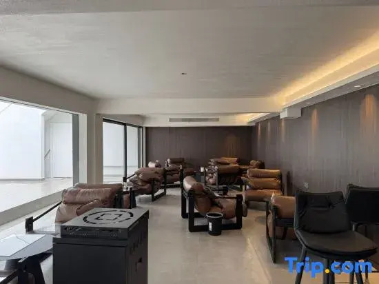 Xijian IXIXIX one Contentent · Private Hot Spring Homestay