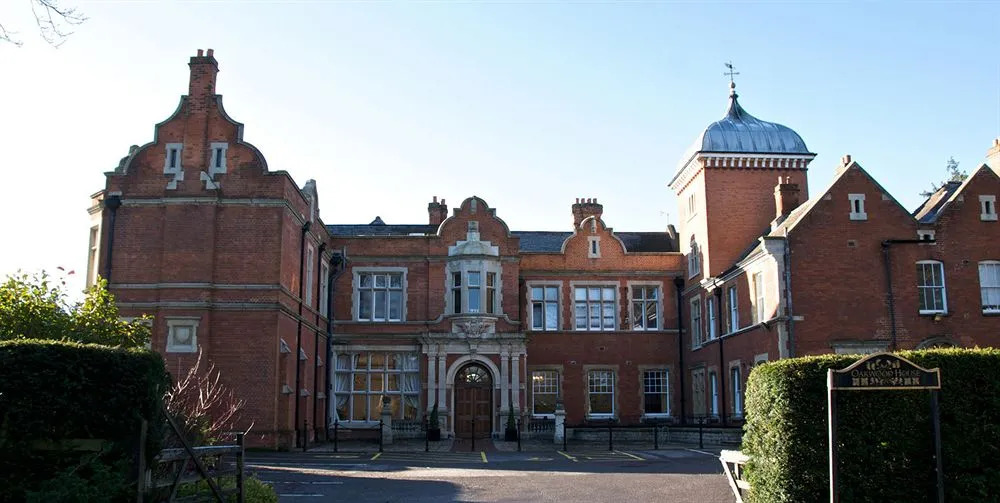 Oakwood House Hotel