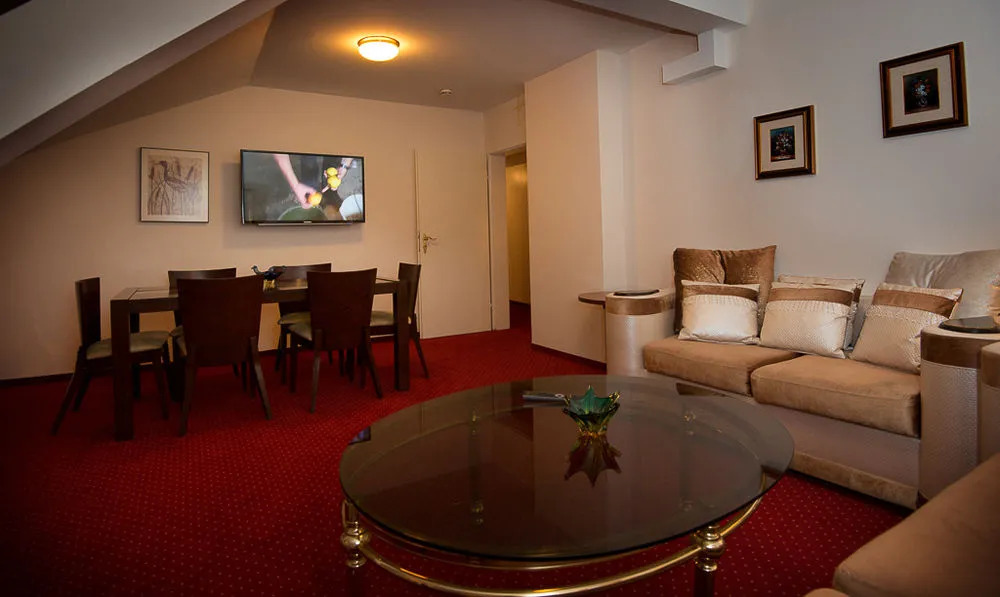 Hotel am Kochbrunnen