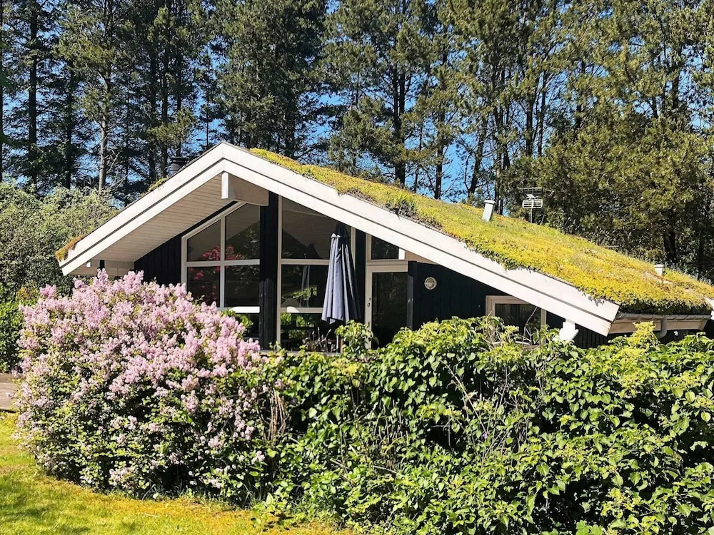 Roomy Holiday Home in Jutland near Sea