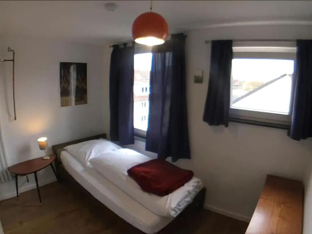 Weltempfänger Backpacker Hostel