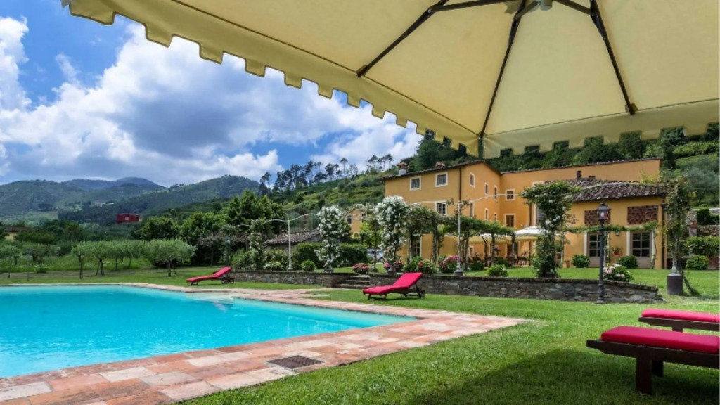 Luxury Country Villa Near Lucca-villa Fattoria