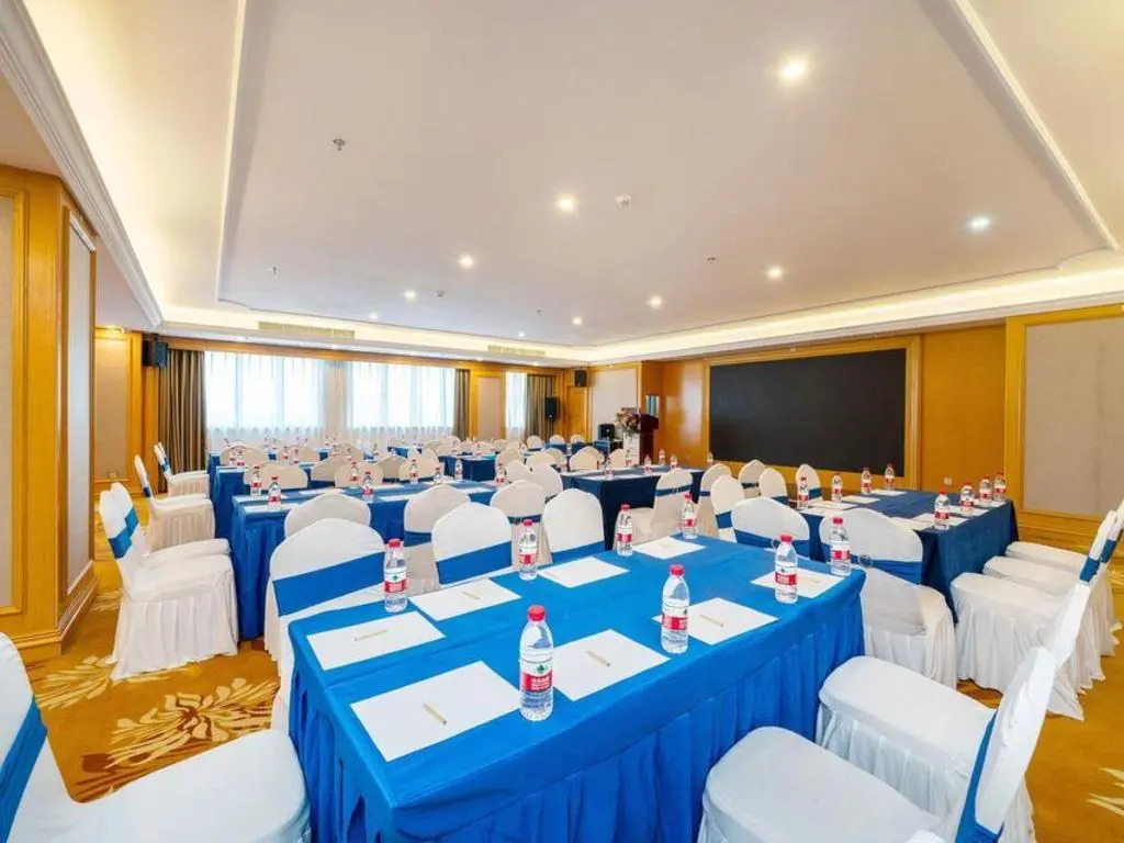 Venus International Hotel(Dongguan Songshan Lake Huawei University Store)