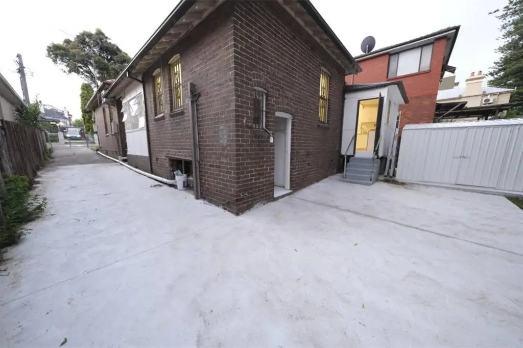 Sydney Burwood 5 Bed with 4 Bath FREE Netflix WIFI