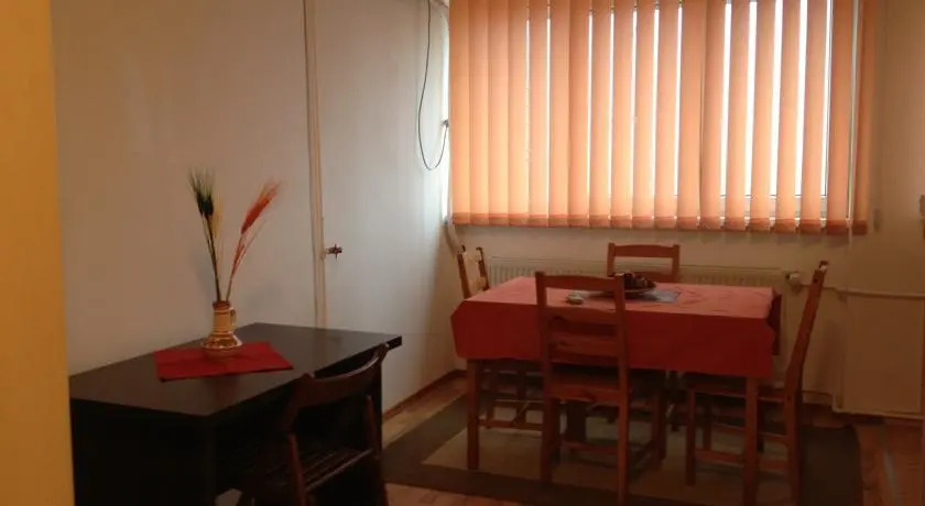 Alinas Residence