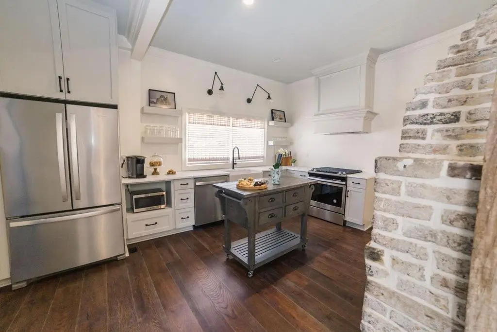 Guesthouse Charleston EAST 44