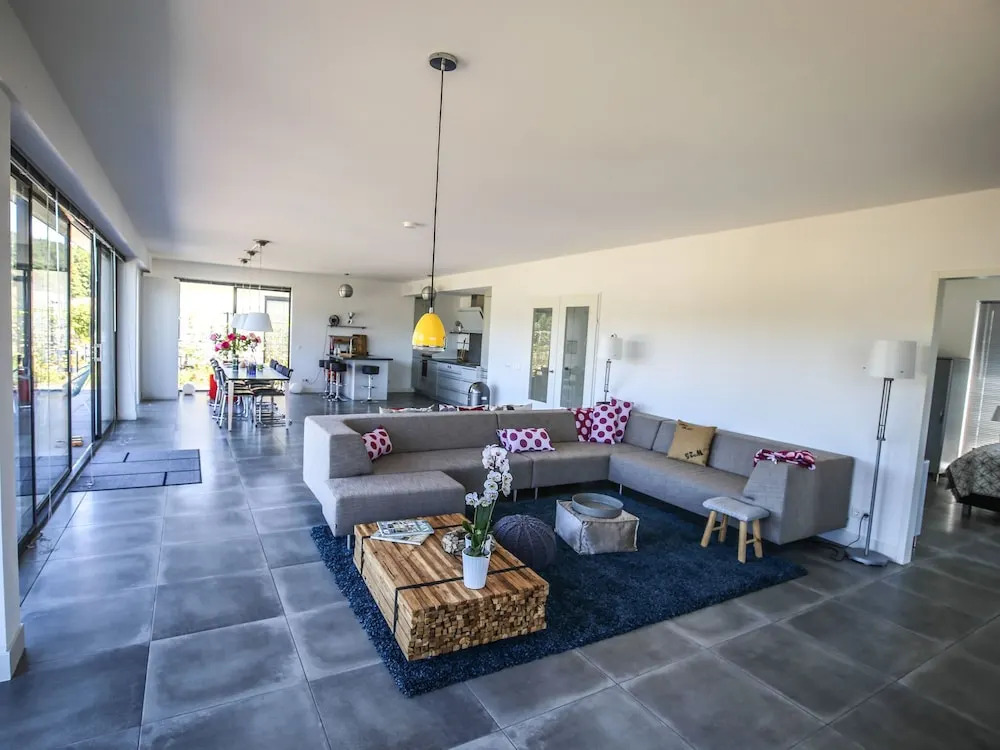 Magnificent waterfront design villa, located near Harderbos