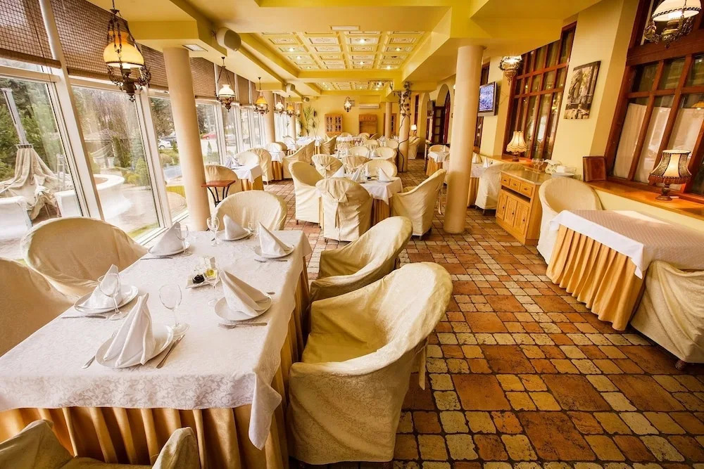 Bukovyna Hotel