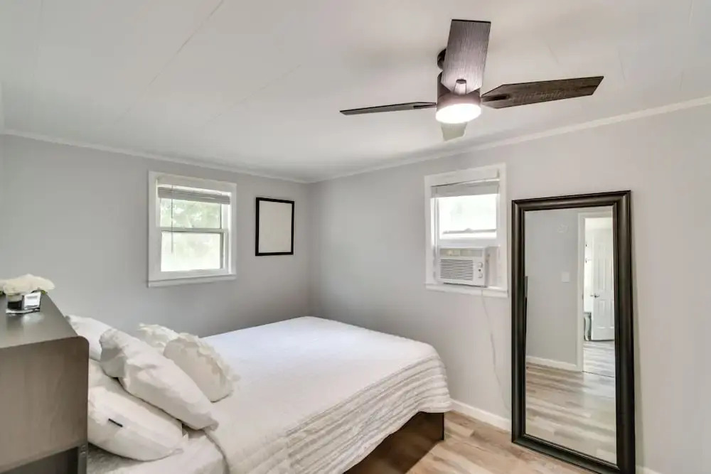 Steps to Water + Boating: Houghton Lake Retreat