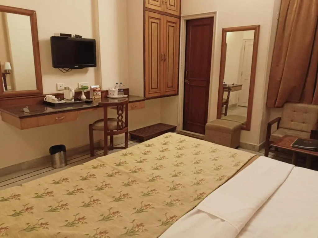 Hotel Corbett Kingdom