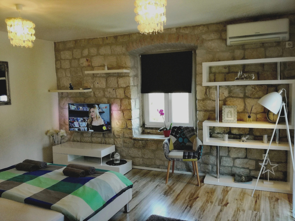 Guest House Exalto