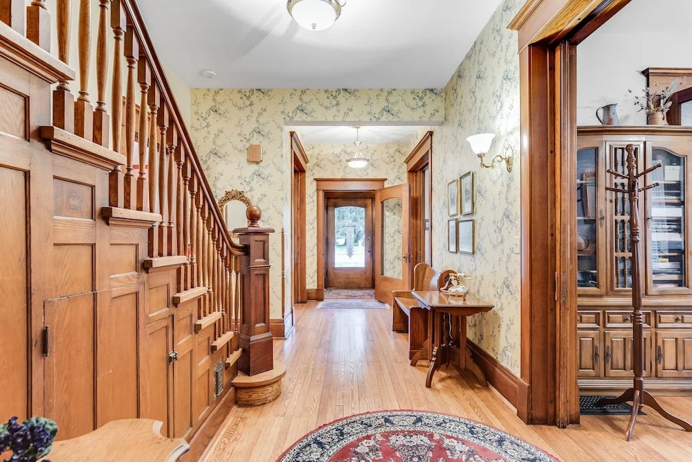 Covington Manor