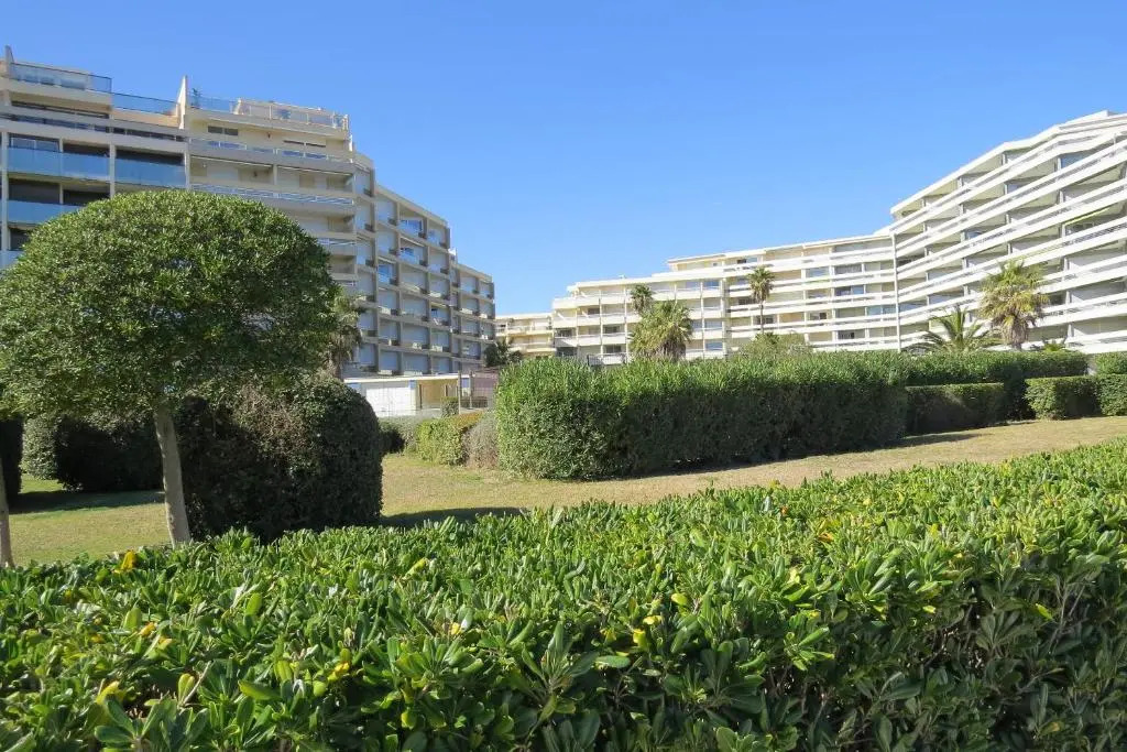 Coup de cœur pour ce cosy T2 avec vue imprenable sur la mer - 4GSUD101