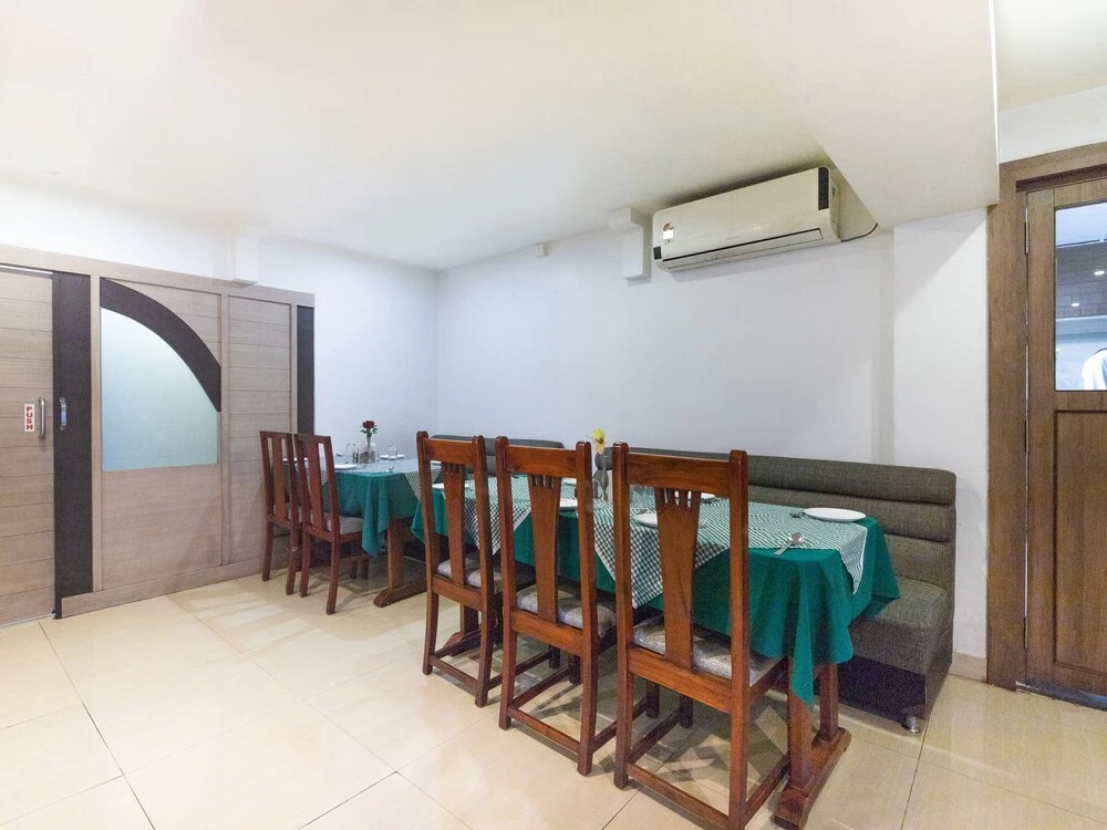 Capital O 60578 Hotel Maya International