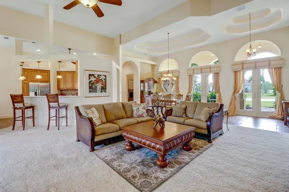 2605 Beach Parkway