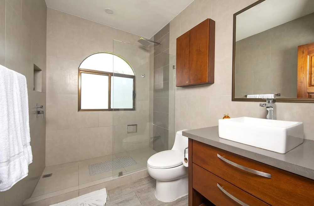 Newly Remodeled Beachfront Condo, Ground-Floor Terrace & Direct Access to Playa Flamingo