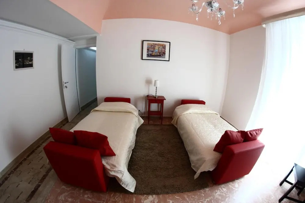 Gualtiero Camere & Suite