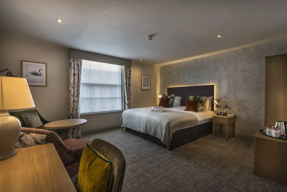 The Three Swans Hotel, Hungerford, Berkshire - The Coaching Inn Group