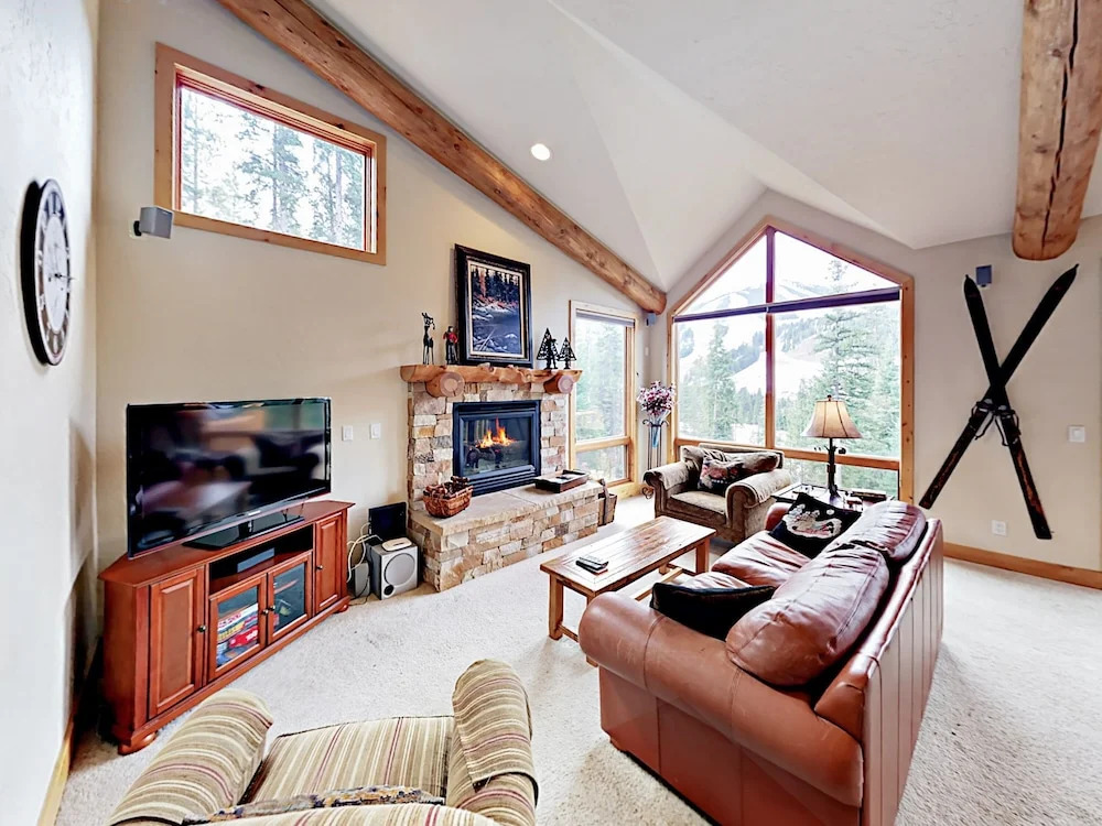 Antler - 3 Br Townhouse